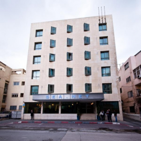Отель SeaNet Hotel  Тель-Авив